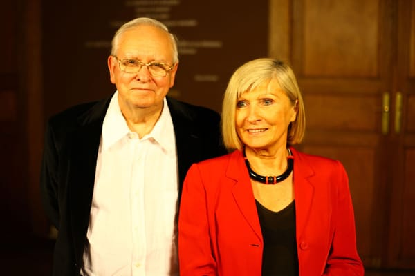 The Essence of the Laclau-Mouffe versus Geras Debate